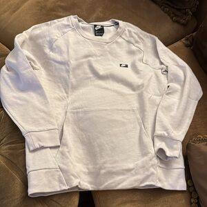 Men’s Nike crew neck with pocket size large